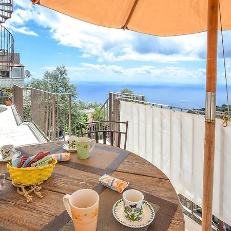 Cozy Apartment In מסה לוברנסה מראה חיצוני תמונה